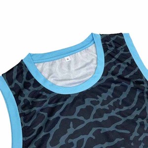 Ensemble de maillots de basket-ball unisexes personnalisés, débardeur sans manches, short, tissu respirant, extensible dans quatre sens, polyester écologique, été - Product Image 4
