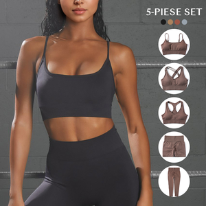 Conjunto Deportivo de Yoga con Estampado Moderno, Bra Deportivo y Leggings - Product Image 4