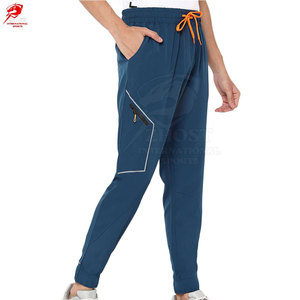 Pantalones de hombre de diseño elegante y material suave de alta calidad para uso casual con comodidad duradera. - Product Image 3
