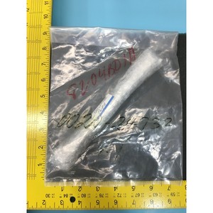 AMAT 0020-24732 ตัวหนีบกลาง, กล่องแก๊สแบบนิวแมติกด้านบน - อุปกรณ์และอะไหล่เซมิคอนดักเตอร์ระดับโลกที่เชื่อถือได้ - Product Image 2