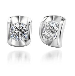 ต่างหูมอสซาไนต์ทรงกลมแบบหรูหรา ตัวเรือนเงินแท้ 925 ชุบทอง 14K เหมาะสำหรับงานแต่งงาน เครื่องประดับคุณภาพสำหรับผู้หญิง - Product Image 1