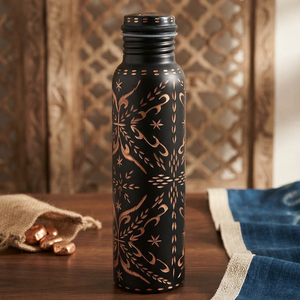 Juego de Regalo de Botella y Vaso de Agua de Cobre Puro con Estampado Negro, Contenedor de Agua de Cobre Geométrico Moderno y Vaso Combinado en Caja de Terciopelo - Product Image 6