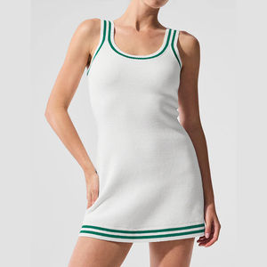 Robe de tennis personnalisée pour femme, jupe de sport tricotée, ligne contrastante, tenue athlétique fitness yoga tennis, longueur mi-cuisse, ajustée aux hanches - Product Image 4