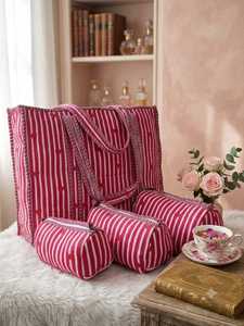 Sac fourre-tout matelassé en toile Elite Craft Studio, fait main et peint à la main, imprimé hiver, avec fermeture éclair ouverte, grandes poches réutilisables pour le shopping - Product Image 2