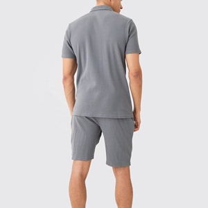 Ensemble polo gaufré OEM et short de survêtement Col rabattu Logo personnalisé Deux pièces Survêtement pour hommes - Product Image 6
