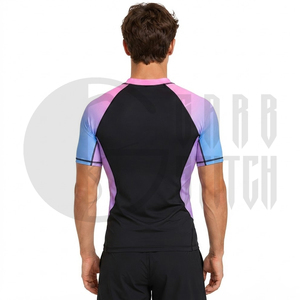 Camiseta Deportiva de Compresión para Hombre, Absorbe la Humedad, Elástica en 4 Direcciones, para Gimnasio, Running, Fitness, Personalizable OEM ODM - Product Image 6