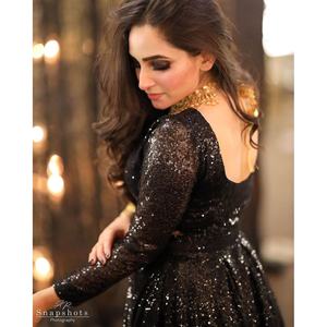 Vestido de Noche de Diseñador, Lehenga Choli con Pedrería para Fiestas - Product Image 5