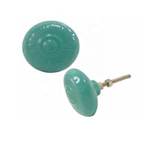 Boutons floraux pour tiroir cuisine bureau à domicile avec des motifs incurvés disponibles dans d'autres couleurs et modèles décor à la maison - Product Image 5