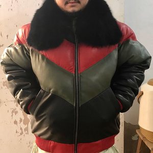 Wholesale Custom Winter <b>Men</b> Genuine Leather V-Bomber Jacket Thick <b>Warm</b> Breathable Patchwork Down Puffer <b>Coat</b> with Big Fur Collar - Product Image 2