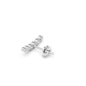 Pendientes de oro macizo de 10K con diamantes cultivados en laboratorio en engaste de bisel graduado, tipo climber, con diamantes redondos certificados por IGI para mujer - Product Image 2