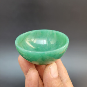 ชามคริสตัลหยกสีเขียวขนาดเล็กแบบพรีเมี่ยมอัญมณีธรรมชาติแกะสลักด้วยมือของตกแต่งบ้านงานฝีมือหินกึ่งมีค่าบำบัดจำนวนมาก - Product Image 5