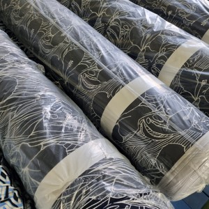 Fabriqué en Corée, 95% polyester, 5% élasthanne, tissu ITY imprimé, lot de tissus en stock, nombreux motifs floraux, meilleure qualité, designs magnifiques. - Product Image 6