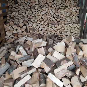 <span class=keywords><strong>Legna</strong></span> da Ardere 100% Naturale all'Ingrosso dal Vietnam - <span class=keywords><strong>Legna</strong></span> di Gomma Essiccata Senza Tasse d'Importazione - Product Image 1