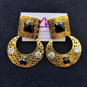 Gold Plated Pearl Diamond Chandelier Earrings-Ethnic Flower Design for Wedding Party Gift - Product Image 1