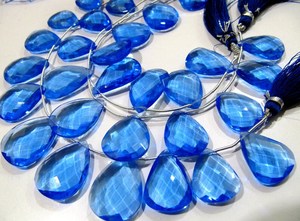 Perles en vrac de topaze bleue de Londres, forme poire facettée, hydro quartz - Product Image 2