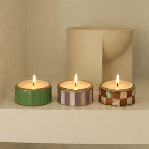 Oferta Especial: Lujoso Portavelas de Metal con Incrustaciones de Madreperla, Lavanda y Rayas Blancas, con Tapa Dorada, Hecho a Mano, Decorativo y Aromático - Product Image 4