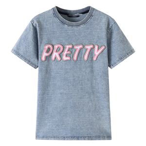 Camiseta Premium 100% Algodón para Chicas, Ropa de Hermandad Griega con Logotipo de Chenilla, Estilo Universitario, Casual y a la Moda - Product Image 1