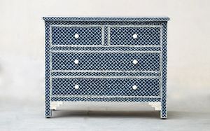 Élégante commode en os incrusté, unité de rangement artisanale avec un savoir-faire traditionnel et une finition haut de gamme - Product Image 5
