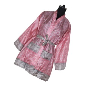 KS002 Kimono Sari Vintage de Seda Pura para Mujer, Estilo Abstracto, Talla Única Ajustable, Kimono Sari Corto de Seda Vintage para Mujer - Product Image 2