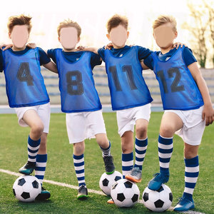 Maillots d'entraînement numérotés pour le football et le basketball – Gilets de sport respirants en maille pour l'entraînement en équipe - Product Image 2