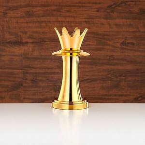 Quemador de Incienso de Metal Dorado en Forma de Corona, de Lujo, con Diseño de Pieza de Ajedrez Real, Moderno y Pulido, para Decoración del Hogar y Fragancia - Product Image 1