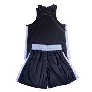 Conjunto de Entrenamiento de Boxeo Negro con Detalles Blancos, Camiseta sin Mangas y Pantalones Cortos para Adultos - Product Image 1