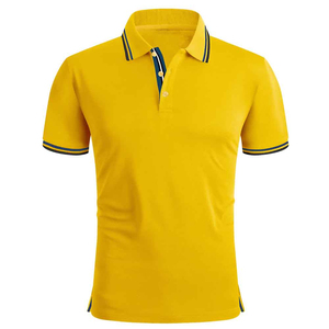 เสื้อเชิ้ตผู้ชายสีเหลือง ผ้าฝ้าย 100% แขนสั้น คอปก สีพื้น แต่งบล็อกสี สไตล์ไฮสตรีท พร้อมโลโก้ด้านหน้า สำหรับทีม - Product Image 1