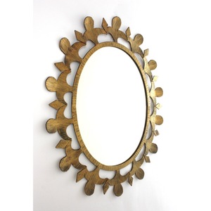 Espejo de Pared Ovalado de Metal de la Más Alta Calidad con Marco Decorativo con Patrón de Hojas, Diseño Tradicional - Product Image 6