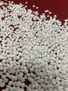 Échantillons Gratuits de Masterbatch Blanc pour Extrusion et Moulage par Soufflage, Grade PP PE, Résistance aux UV, Haute Blancheur, Produits Plastiques - Product Image 5