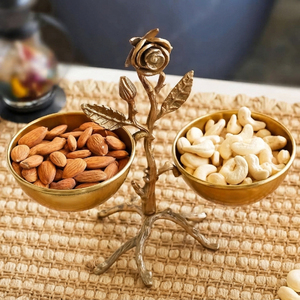 Juego de Servir Metálico Chino Moderno, Tazones Redondos con Tapa, Acabado Dorado Pulido con Soporte Arqueado para Regalo, Estilo Minimalista - Product Image 5