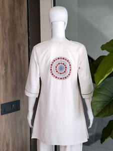 Ensemble Kurta en Rayonne Blanche avec Col Brodé pour Femme, Coupe Décontractée, Longueur Cheville, Style Indien/Pakistanais, Séchage Rapide - Product Image 6