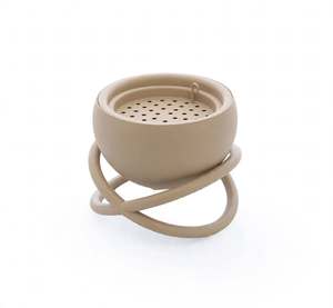 Quemador de Incienso de Metal Hecho a Mano, Ecológico y Duradero, de Lujo, Color Beige, Artesanía Creativa, Decoración Árabe para el Hogar, Mezquita, Ramadán - Product Image 1