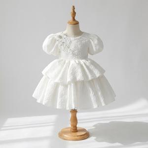ชุดเดรสเด็กผู้หญิงแขนพองสีขาวคุณภาพดี ซับในผ้าฝ้ายอย่างปลอดภัย เย็บอย่างแข็งแรง สวมใส่สบาย สไตล์เจ้าหญิง ขายส่ง - Product Image 1