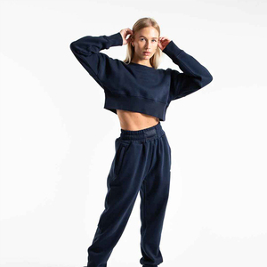<b>ladies</b> cropped <b>sweatshirt</b> wide hem street style women short length pullover <b>sweatshirt</b> everyday outfit <b>ladies</b> - Product Image 2