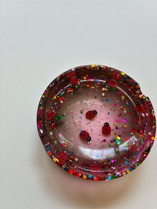 Luxury Resin Ashtray With Unique Handmade Craftsmanship For Modern Restaurant Cafe And Office Decoration - Product Image 6