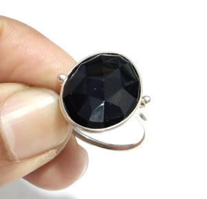 Bague en onyx noir naturel, argent sterling 925 massif, faite à la main, ovale, style bohème, bague statement, bijoux en gros, cadeau - Product Image 1