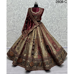 Collections de velours de vêtements de mariée indiens pour la mariée avec le travail de Zarkhan par Fabzone - Product Image 2