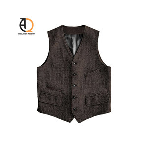 Chaleco Neza Bazi Personalizado con Bordado para Montar a Caballo - Product Image 5
