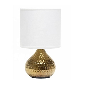 Lámpara de mesa de metal martillado Base redonda plateada sin sombra Sala de estar Mesita de noche Escritorio de estudio Lámpara de mesa de oficina en venta al por mayor - Product Image 3