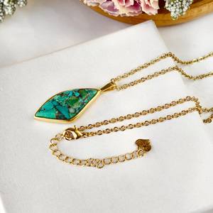 Colgante de Plata de Ley 925 Chapado en Oro de 14K con Turquesa y Cobre, Colgante de Piedra Preciosa Natural, Regalo de Joyería para Mujer - Product Image 1