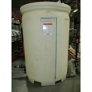 Réservoir d'eau déionisée Snyder Sii de 500 gallons, DI - Équipement et pièces semi-conductrices de confiance au niveau mondial chez - Product Image 1