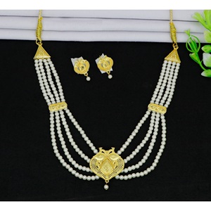 Morison Designer Gold-Plated <b>Jewellery</b> <b>set</b> for Women Traditional Ethnic <b>Jewellery</b> Perfect for Weddings Parties & Festive Wear - Product Image 3