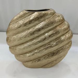 Coastal Style Brass Shell <b>Vase</b> Handmade Tabletop Decor Gold Finish Living Room tabletop Display <b>Decorative</b> Flower Pot For Home - Product Image 4