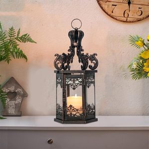 Lanterne en métal au design élégant pour une présentation décorative en intérieur, offrant une lueur douce, idéale pour mettre en valeur les arrangements de la maison - Product Image 4