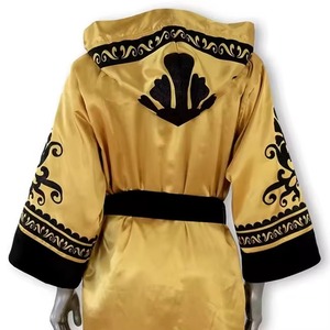 Robe de boxe unisexe en polyester et soie, écologique, légère, durable, pour l'extérieur, avec design personnalisable, séchage rapide et qualité supérieure - Product Image 6