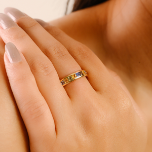 คอลเลคชั่นล่าสุด แหวนทองคำแท้ K14 ทรงสี่เหลี่ยมประดับไพลินหลากสีรุ้ง ดีไซน์แบบเต็มวง สำหรับใส่ทุกวัน - Product Image 4