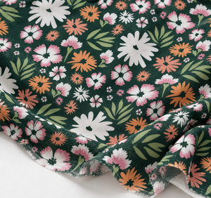 Muselina Coral Magnolia Whisper, Muselina de Seda Suave con Estampado de Magnolia, Muselina Suave como Pétalos, Muselina Suave como Prado, Muselina Botánica de Lujo Serene - Product Image 3