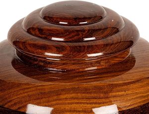Urna moderna de madera para cenizas, recipiente conmemorativo de madera pulida lisa, urna alta de madera con vetas naturales, urna funeraria hecha a mano. - Product Image 2
