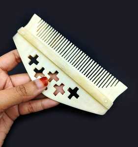 Hand Crafted Bone <b>Comb</b> in Bulk High Quality Buffalo Bone Classic <b>Hair</b> <b>Comb</b> Fresh Arrival Salon Beard <b>Comb</b> - Product Image 3