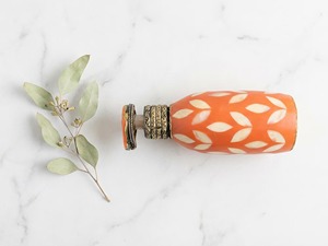 Dispensador de Jabón Decorativo Naranja con Incrustaciones de Madreperla en Forma de Hoja, Elegante Botella con Bomba para Loción, para Baño, Lavabo de Cocina - Product Image 3